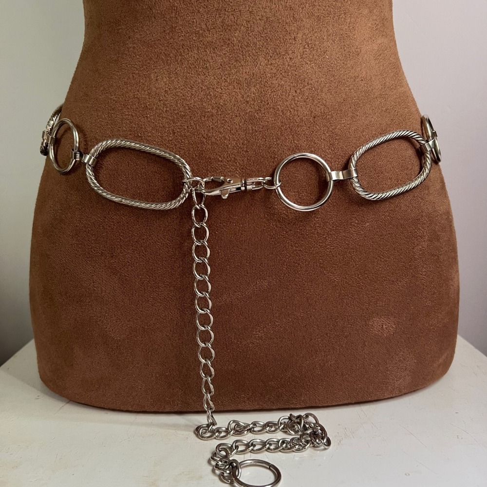 Silver Oval Textured Link Adjustable Chain Belt Size 51 Inch Y2K Indie Sleaze